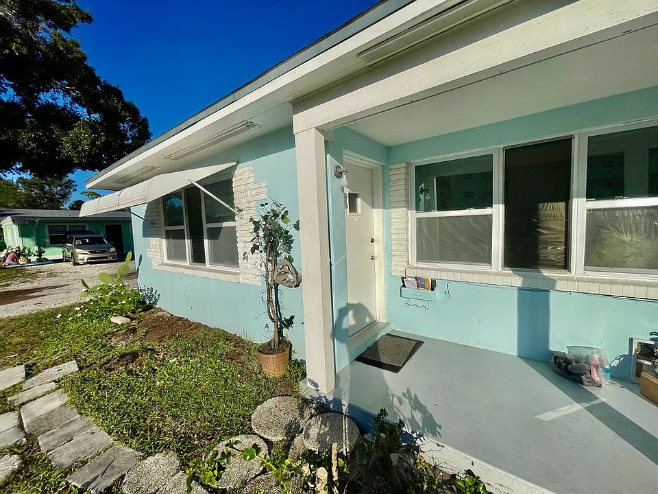 1st image of 2194 Ponce De Leon Cir APT 2