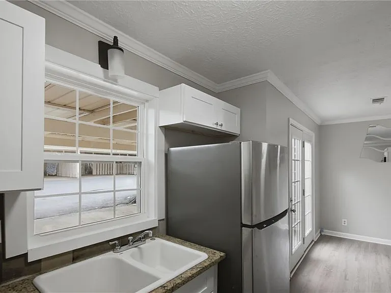 218 Mill Creek Pl — Photo 8