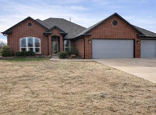 3610 Kindle Ln, Norman, OK 73072
