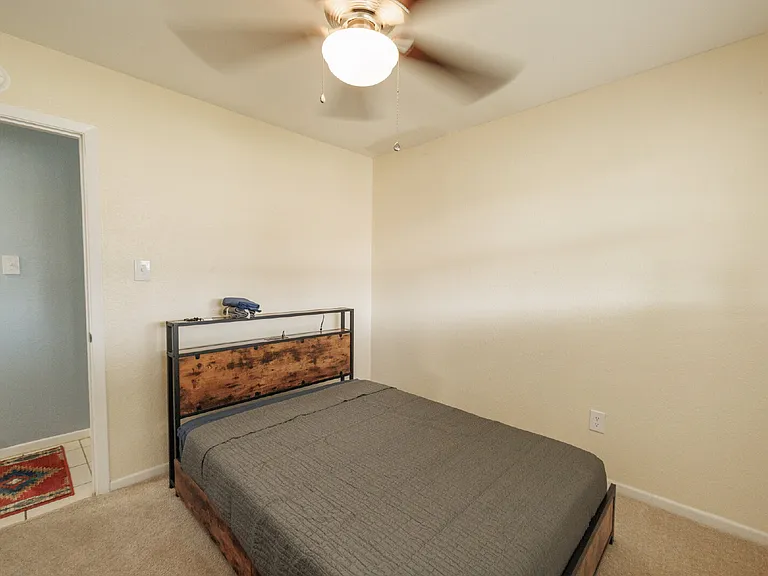 857 Chanticleers Ln — Photo 13