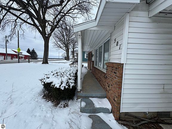 4th image of 501 S Lakeshore Dr