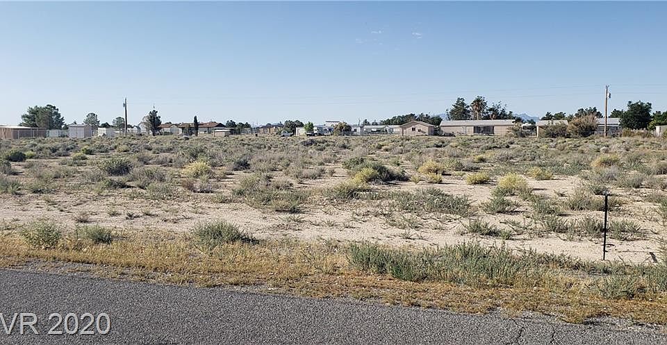 1st image of 3331 E Navajo Blvd