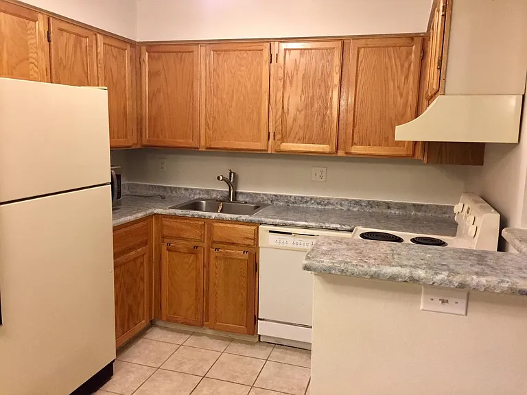 12005 E Harvard Ave #207 — Photo 2