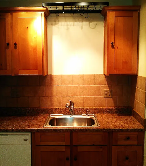 W 9th Ave — Photo 3