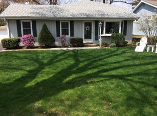 1206 S Sumner St, Wheaton, IL 60189