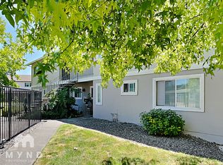 6500 Country Club Dr APT 13, Rohnert Park, CA 94928