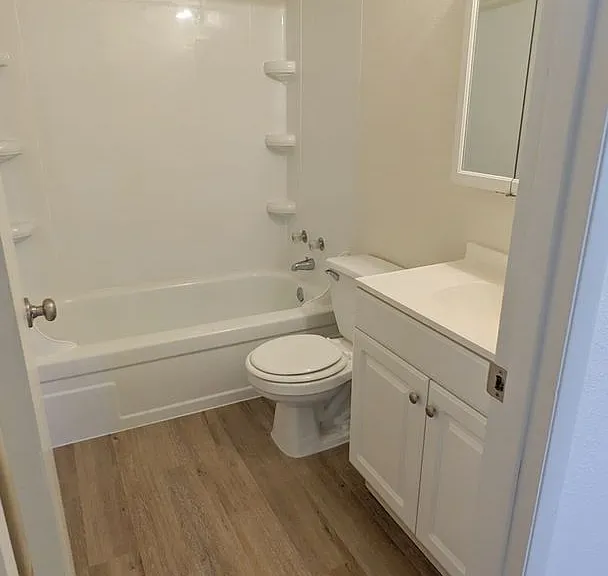 7815 NE 117th Ave — Photo 30