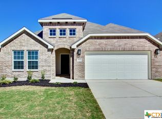 912 Gray Cloud Dr, New Braunfels, TX 78130