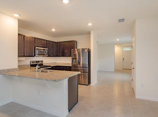 2407 Ribbon Fall Ave, Davenport, FL 33837