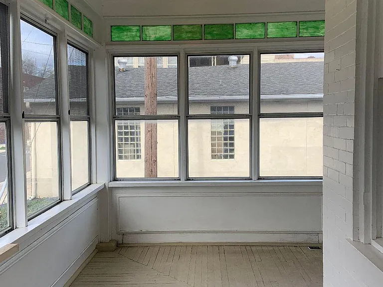 10 Lees Ave #1 — Photo 13