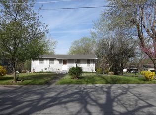 1229 Regan Ave, Carthage, MO 64836