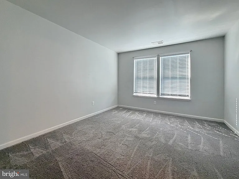 3429 Linden Grove Dr — Photo 43