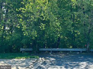 Allentown Rd, Temple Hills, MD 20748