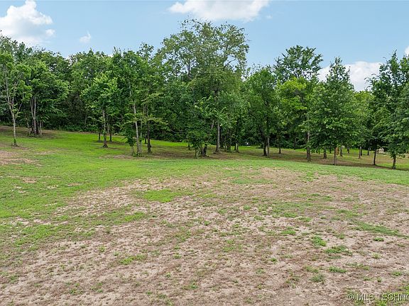 5th image of 10944 S 216th East Ave