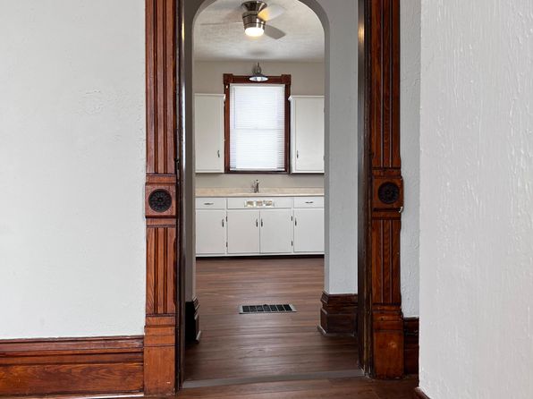 107 S College Ave #4