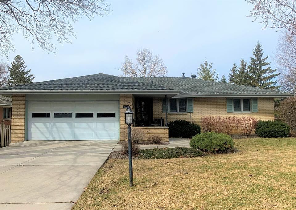 1st image of 3504 Belden Dr NE