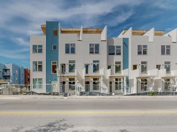 308 Titanium St SW, Albuquerque, NM 87102