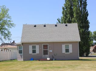 406 Adams St, American Falls, ID 83211