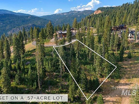 3rd image of Brundage Ct