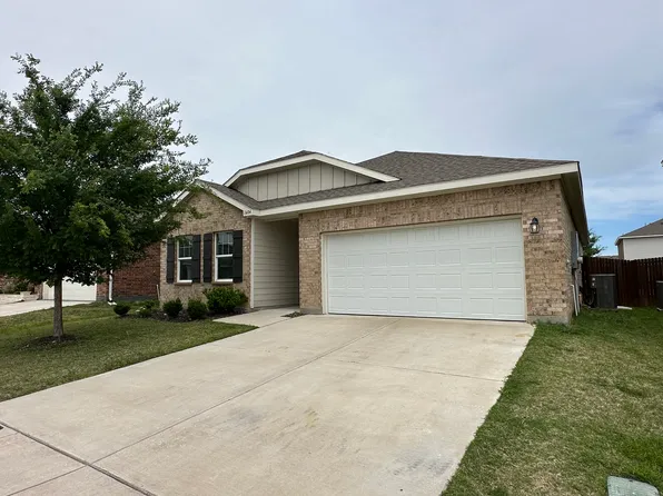 1604 Shadow Hawk Dr, Haslet, TX 76052