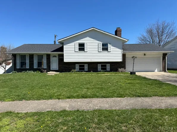 551 Randolph St, Wilmington, OH 45177