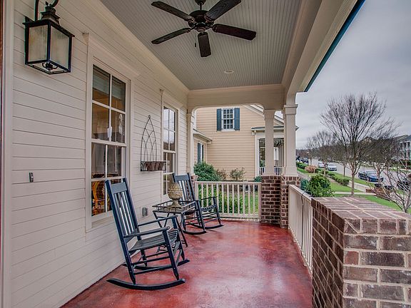 2nd image of 1400 Westhaven Blvd