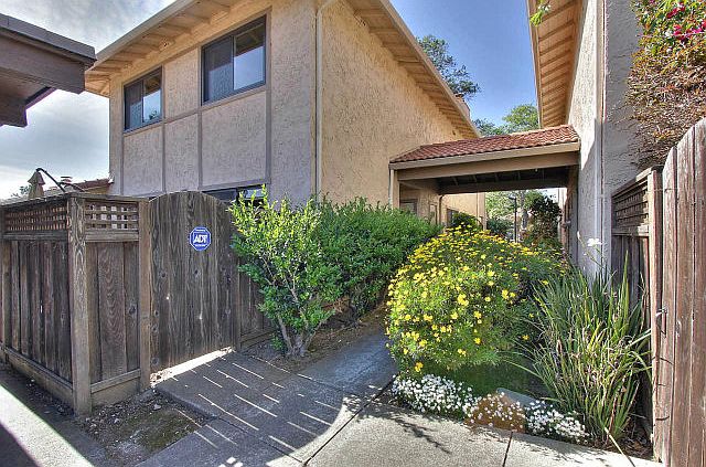 1st image of 106 Torrey Pine Ter