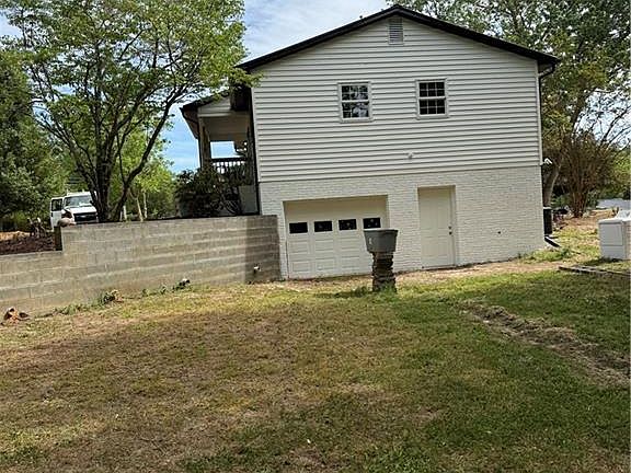 4th image of 1655 Sink Farm Rd
