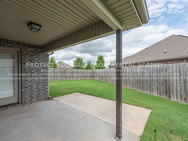4456 W Wales Dr — Photo 11