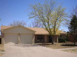 2501 Cornell Dr, Roswell, NM 88203