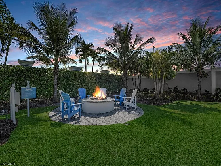 2561 Seychelles Dr #308 — Photo 28