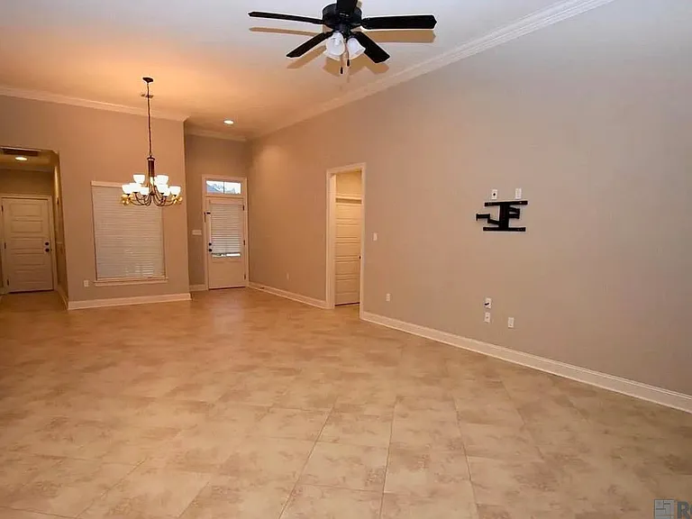 14142 Watercrest Ln — Photo 3
