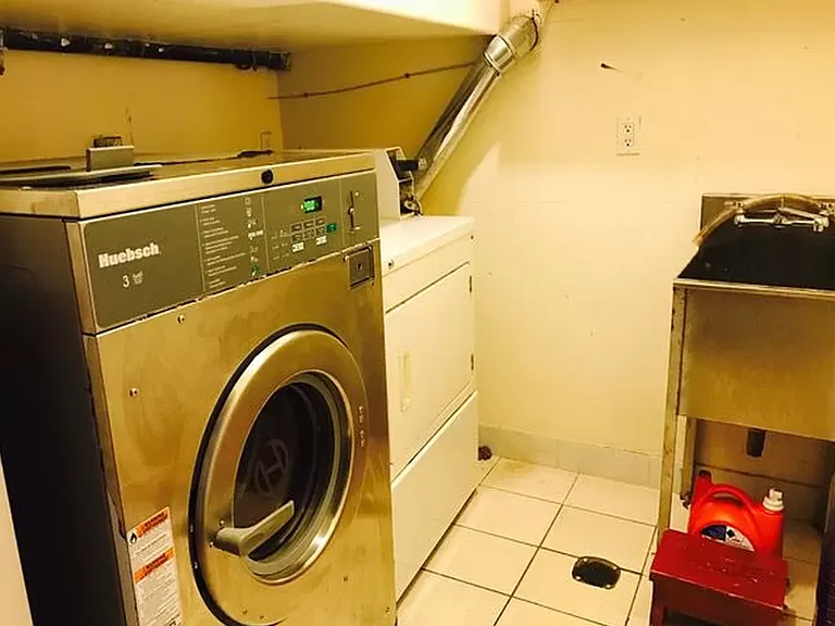 461 Grand St #2A — Photo 6