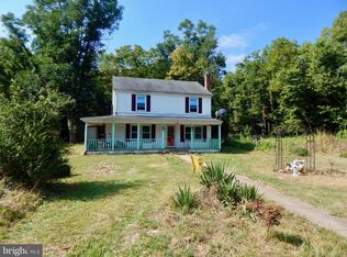 560 Honey Ln, Berryville, VA 22611