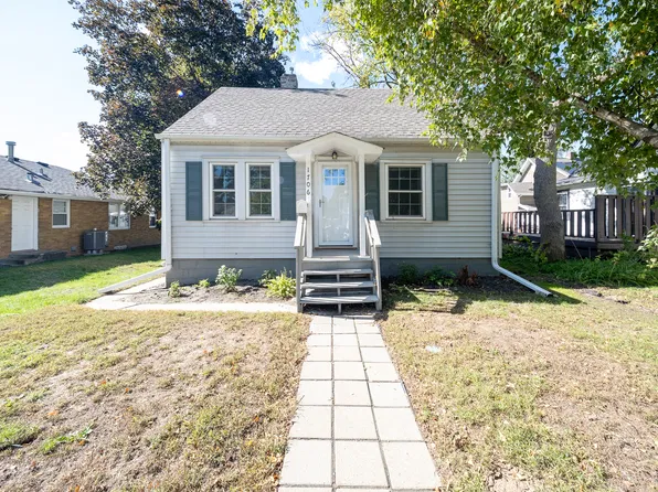 1706 Buchanan St NE, Minneapolis, MN 55413