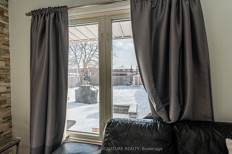 Toronto House for rent - 3 Bedrooms — photo 19