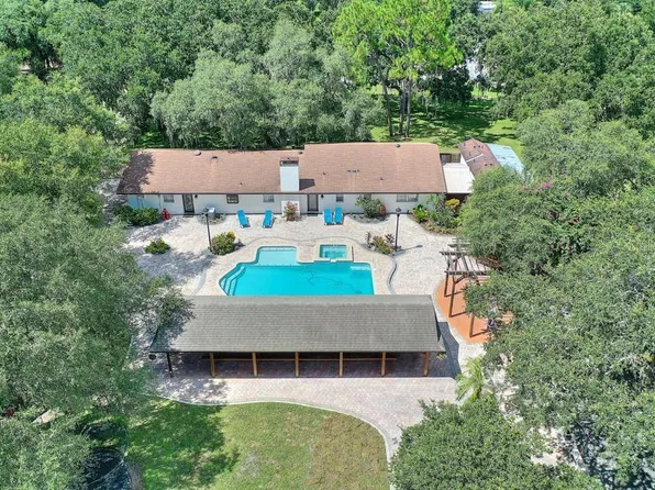 3509 Small World Dr, Haines City, FL 33844
