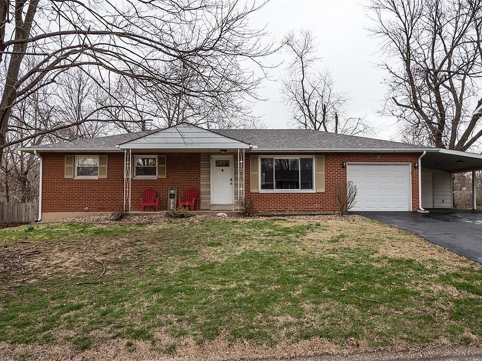 1st image of 127 Appletree Ln