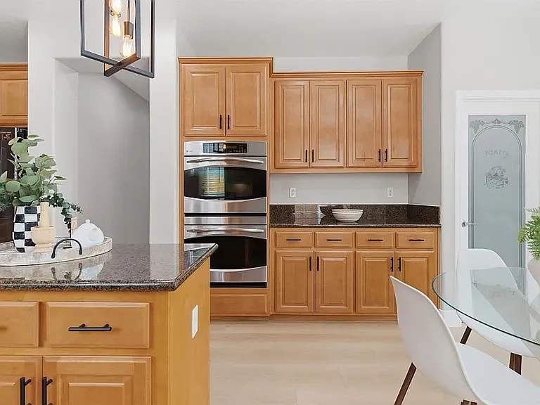 456 N Sierra Madre St — Photo 29