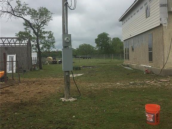 3rd image of 1540 County Road 107a