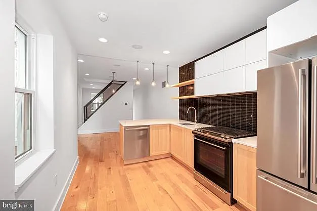 3513 Chestnut Ave — Photo 6