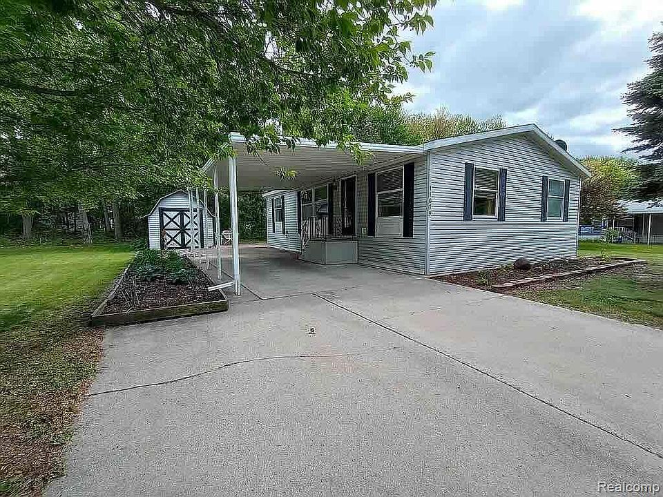 1st image of 11079 Armstrong Dr N