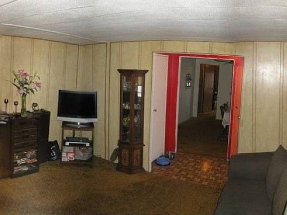 4th image of 411 Los Encinos Ave