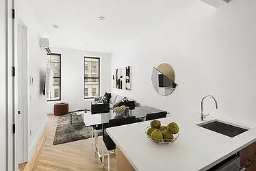 1106 Gates Avenue, #2