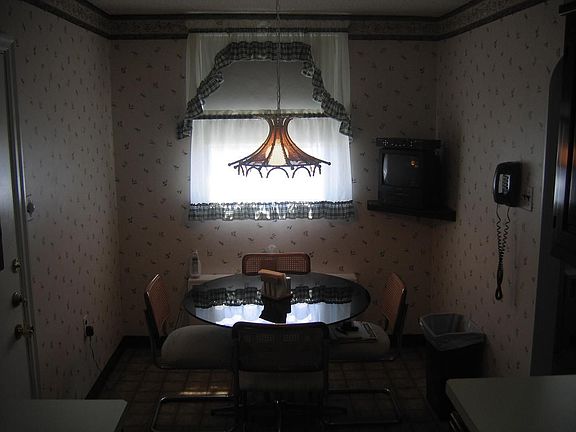 ..And, it's an Eat in Kitchen too