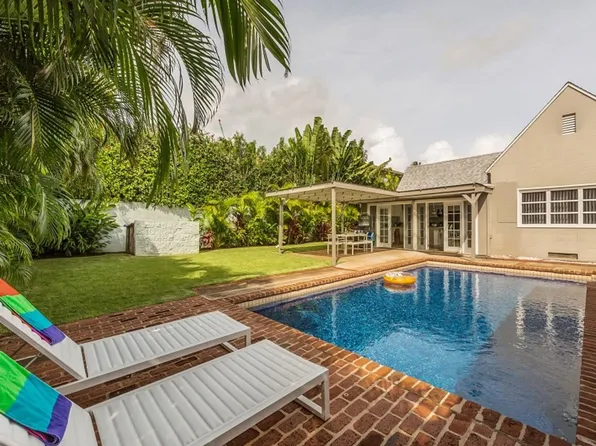 1018 Kealaolu Ave, Honolulu, HI 96816