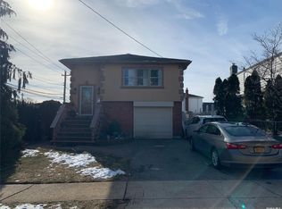 4 Park Pl FLOOR 2, Valley Stream, NY 11580