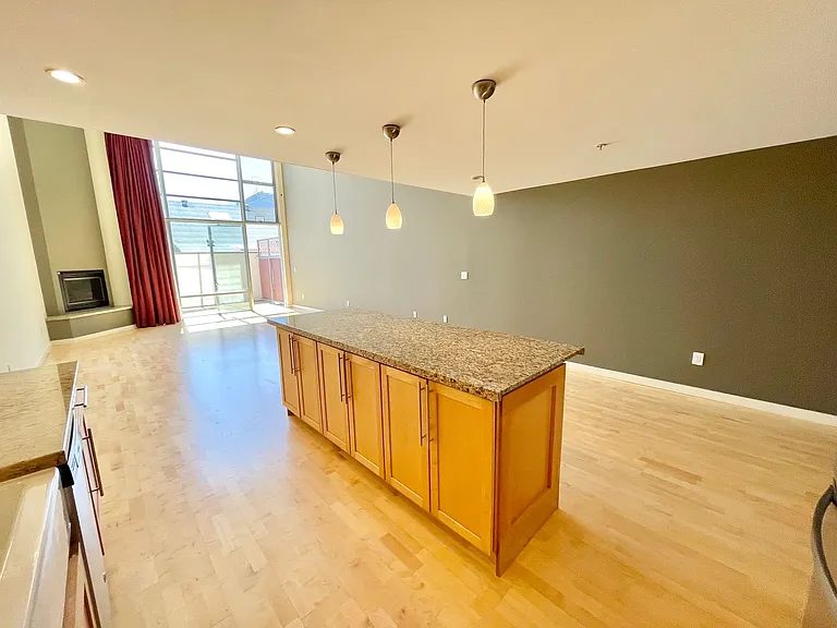 1247 Harrison St #10 — Photo 18