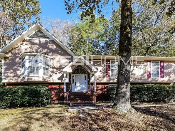 1028 Independence Ct, Alabaster, AL 35007
