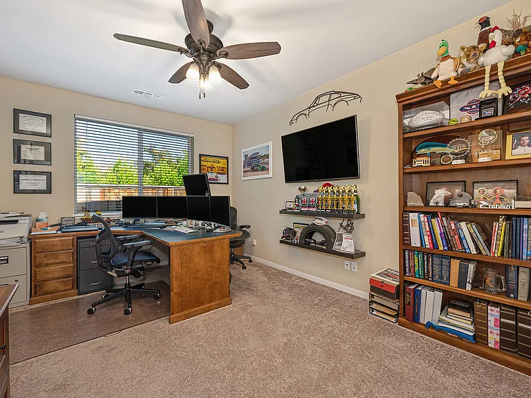 4097 Southampton St — Photo 24